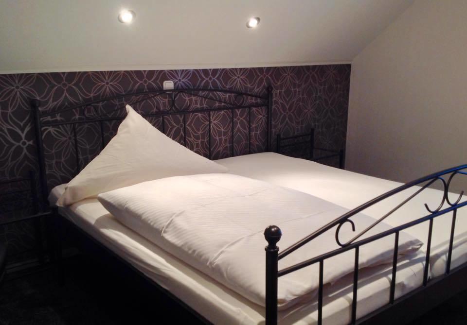 Haus Marvin Hotel Dottingen  Екстериор снимка