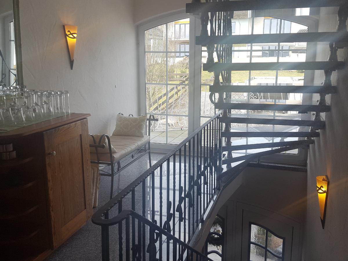 Haus Marvin Hotel Dottingen  Екстериор снимка